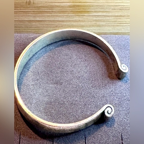 James Avery Retired Bracelet Greek Scroll Cuff 925 Sterling 6.75 26.8g 0684 R - Picture 2 of 14